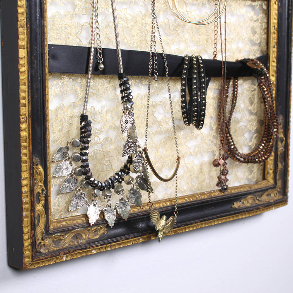 How to Make a Jewelry Organizer - Finished