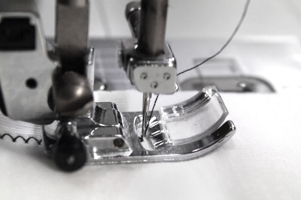 How to Sew a Zig Zag Stitch