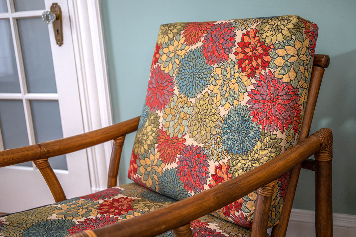 DIY Folding Chair Cushion  Oleander + PalmOleander + Palm