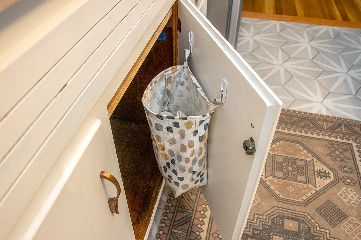How to Make a Kitchen Laundry Bag 