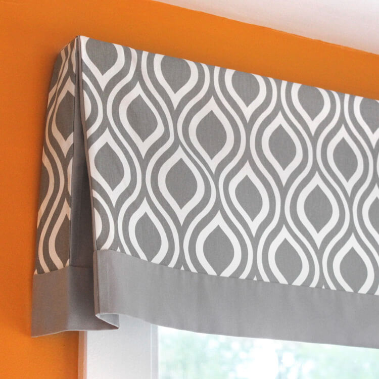 How to Make an Easy No Sew Window Valance in an Hour - In My Own Style