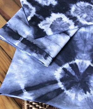 How to Dye Fabric Shibori TieDye with Rubber Bands