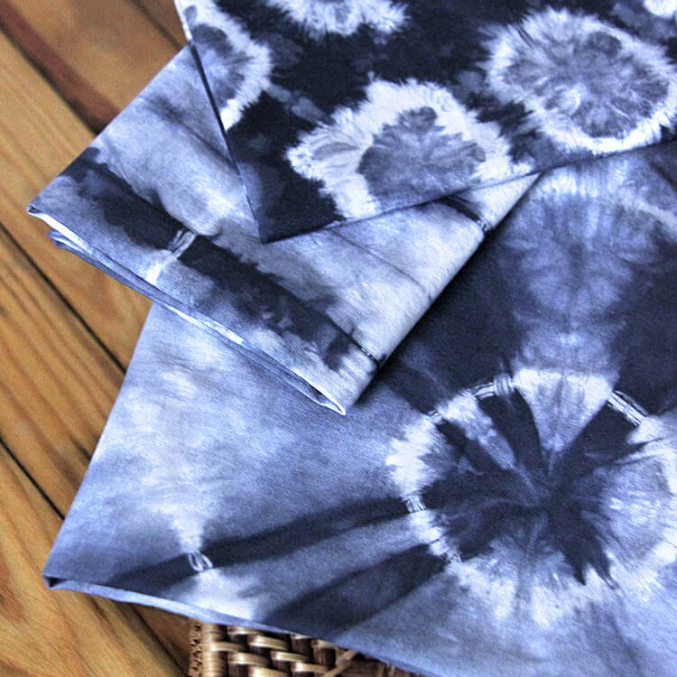 How to Dye Fabric: Shibori Tie-Dye with Rubber Bands