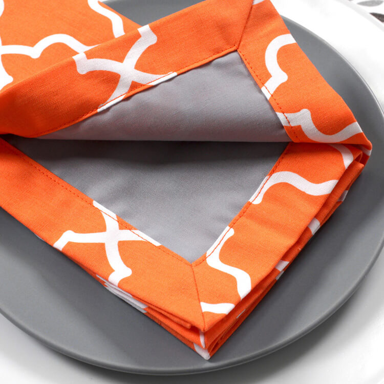 10 Tips for Choosing and Finding the Best Fabric for Restaurant Napkins