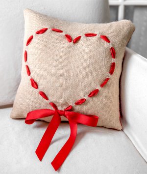 How to Make a Burlap Heart Pillow