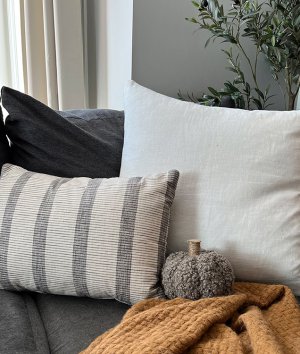 How to Make a Pumpkin Throw Pillow
