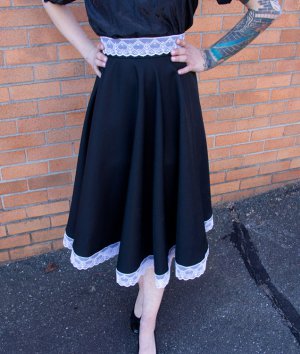 How to Make a Circle Skirt with Lace Trim